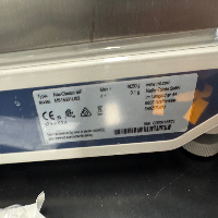 Mettler Toledo NewCLassic MF Digital Scale image 1